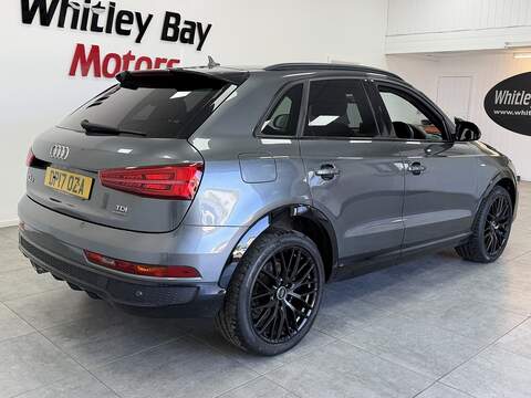 Audi Q3 TDI Black Edition - U13529482