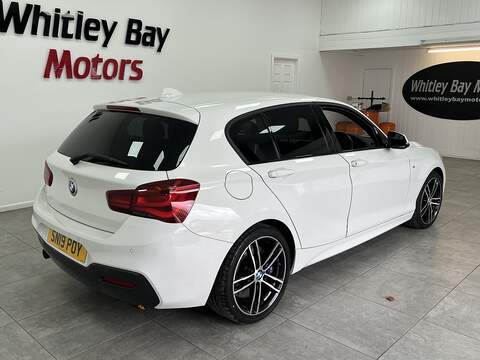 BMW 1 Series 118i M Sport Shadow Edition - U13529487
