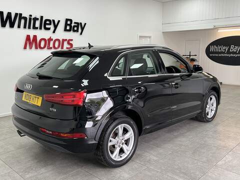 Audi Q3 TFSI CoD Sport - U13529503
