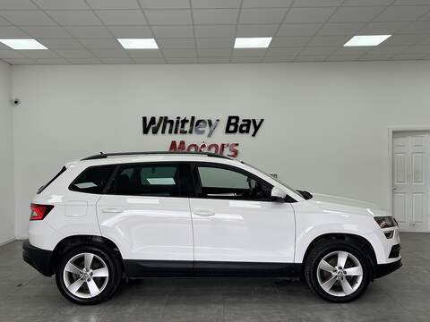 Skoda Karoq TDI SE - U13529528