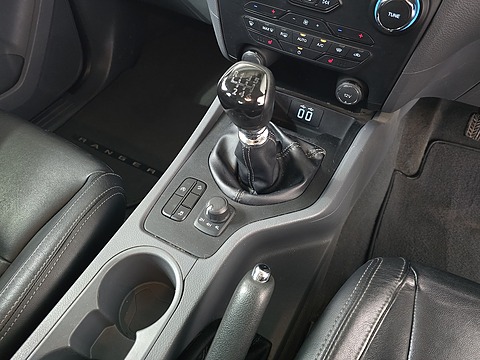 2.2 TDCi Limited Super Cab Pickup 4dr Diesel Manual 4WD Euro 5 (150 ps)