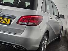 Mercedes-Benz B Class B200d Sport 