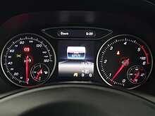 Mercedes-Benz B Class B200d Sport 