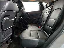 Mercedes-Benz B Class B200d Sport 
