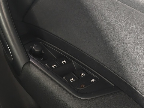 1.6 TDI S line Style Edition Sportback 5dr Diesel Manual Euro 5 (s/s) (105 ps)