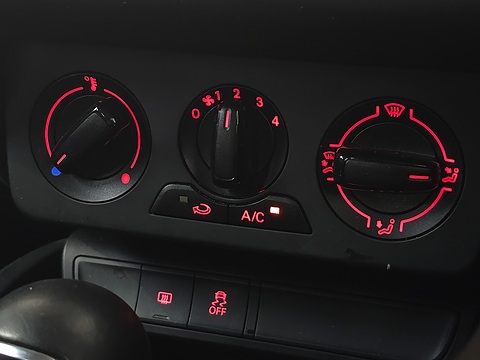 1.6 TDI SE Sportback 5dr Diesel S Tronic Euro 6 (s/s) (116 ps)