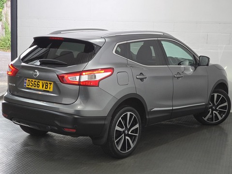 1.6 dCi Tekna SUV 5dr Diesel Manual 2WD Euro 6 (s/s) (130 ps)