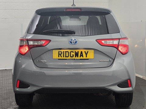 1.5 VVT-h Design Hatchback 5dr Petrol Hybrid E-CVT Euro 6 (s/s) (100 ps)