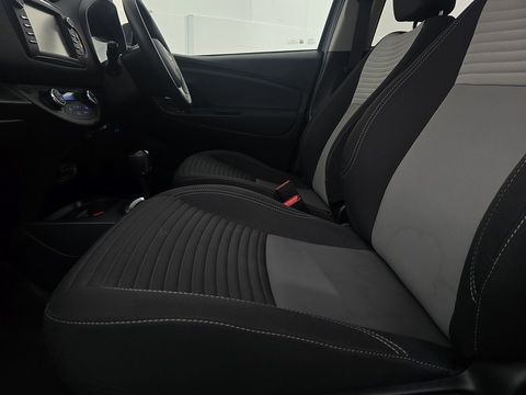 1.5 VVT-h Design Hatchback 5dr Petrol Hybrid E-CVT Euro 6 (s/s) (100 ps)