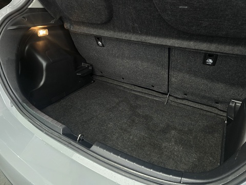 1.5 VVT-h Design Hatchback 5dr Petrol Hybrid E-CVT Euro 6 (s/s) (100 ps)