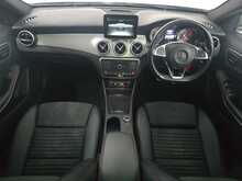 Mercedes-Benz GLA GLA200d AMG Line 