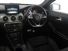 Mercedes-Benz GLA GLA200d AMG Line 