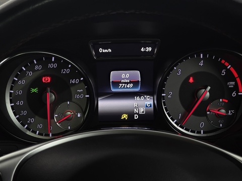 2.1 GLA200d AMG Line (Premium Plus) SUV 5dr Diesel 7G-DCT 4MATIC Euro 6 (s/s) (136 ps)