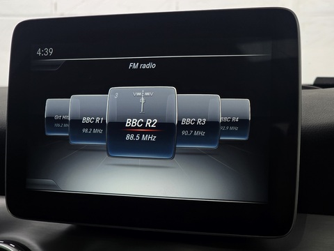 2.1 GLA200d AMG Line (Premium Plus) SUV 5dr Diesel 7G-DCT 4MATIC Euro 6 (s/s) (136 ps)