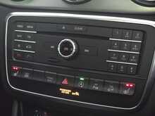 Mercedes-Benz GLA GLA200d AMG Line 