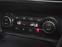 Mercedes-Benz GLA GLA200d AMG Line 