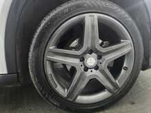 Mercedes-Benz GLA GLA200d AMG Line 