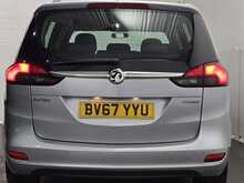 Vauxhall Zafira Tourer i Turbo Design 