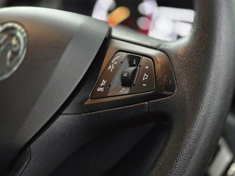 1.4i Turbo Design MPV 5dr Petrol Manual Euro 6 (140 ps)