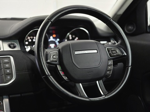 2.0 TD4 SE Tech SUV 5dr Diesel Auto 4WD Euro 6 (s/s) (180 ps)