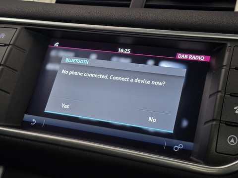 2.0 TD4 SE Tech SUV 5dr Diesel Auto 4WD Euro 6 (s/s) (180 ps)