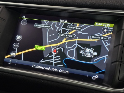 2.0 TD4 SE Tech SUV 5dr Diesel Auto 4WD Euro 6 (s/s) (180 ps)