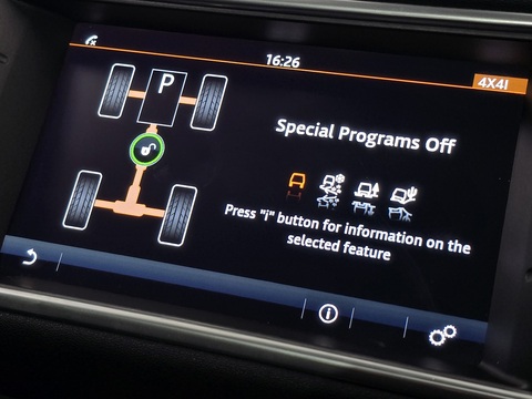 2.0 TD4 SE Tech SUV 5dr Diesel Auto 4WD Euro 6 (s/s) (180 ps)