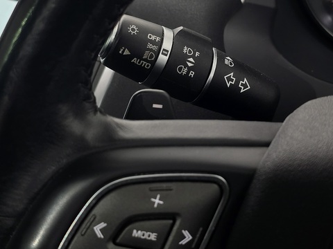 2.0 TD4 SE Tech SUV 5dr Diesel Auto 4WD Euro 6 (s/s) (180 ps)