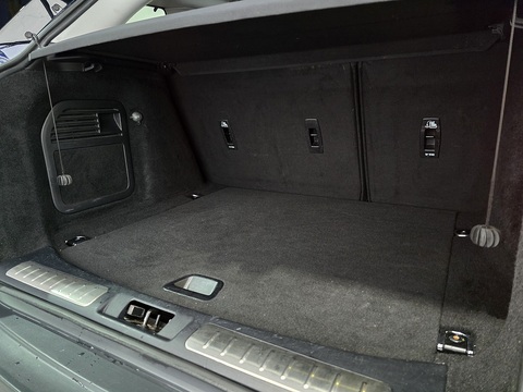 2.0 TD4 SE Tech SUV 5dr Diesel Auto 4WD Euro 6 (s/s) (180 ps)