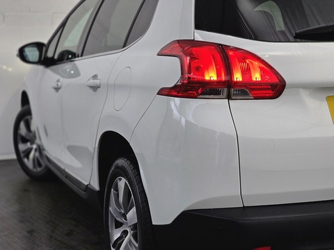 1.6 e-HDi Allure SUV 5dr Diesel EGC Euro 5 (s/s) (92 ps)