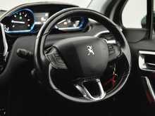 Peugeot 2008 e-HDi Allure 