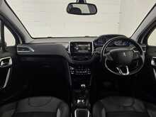 Peugeot 2008 e-HDi Allure 