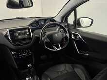 Peugeot 2008 e-HDi Allure 