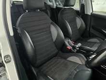 Peugeot 2008 e-HDi Allure 