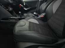 Peugeot 2008 e-HDi Allure 