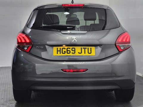 1.2 PureTech Signature Hatchback 5dr Petrol Manual Euro 6 (s/s) (82 ps)