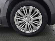Peugeot 208 PureTech Signature 