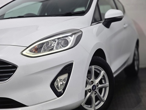 1.0T EcoBoost Zetec Hatchback 3dr Petrol Manual Euro 6 (s/s) (100 ps)