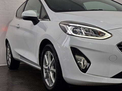 1.0T EcoBoost Zetec Hatchback 3dr Petrol Manual Euro 6 (s/s) (100 ps)