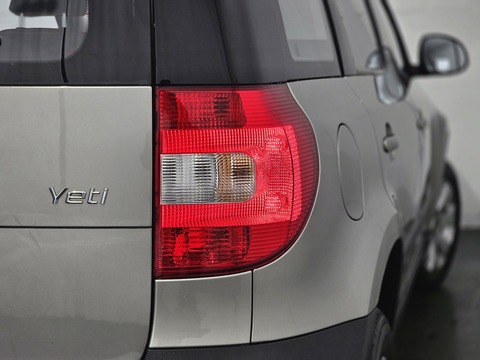 1.2 TSI S SUV 5dr Petrol DSG Euro 5 (105 ps)