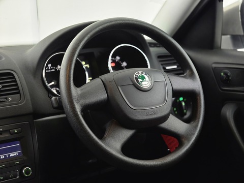 1.2 TSI S SUV 5dr Petrol DSG Euro 5 (105 ps)