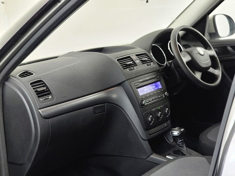 1.2 TSI S SUV 5dr Petrol DSG Euro 5 (105 ps)