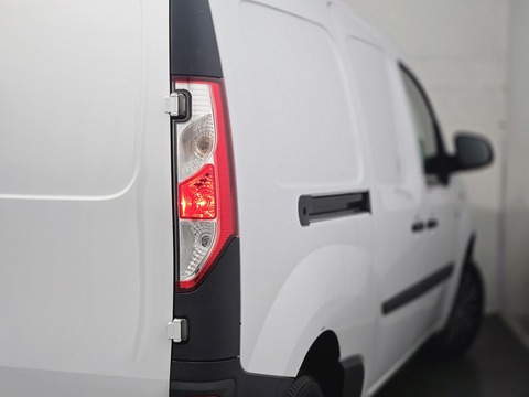 ZE LL21 33kWh Business Crew Van 4dr Electric Auto L3 H1 (i) (60 ps)