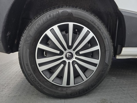 ZE LL21 33kWh Business Crew Van 4dr Electric Auto L3 H1 (i) (60 ps)