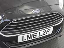 Ford Fiesta T EcoBoost Titanium 