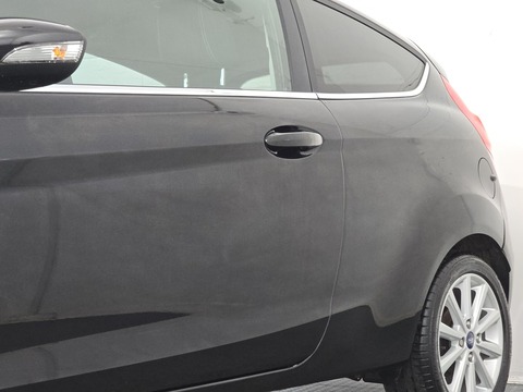 1.0T EcoBoost Titanium Hatchback 3dr Petrol Manual Euro 6 (s/s) (125 ps)