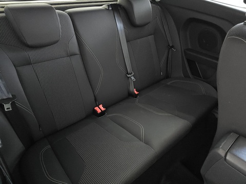 1.0T EcoBoost Titanium Hatchback 3dr Petrol Manual Euro 6 (s/s) (125 ps)