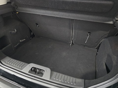 1.0T EcoBoost Titanium Hatchback 3dr Petrol Manual Euro 6 (s/s) (125 ps)