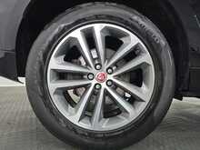 Jaguar F-PACE D180 R-Sport 