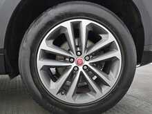 Jaguar F-PACE D180 R-Sport 